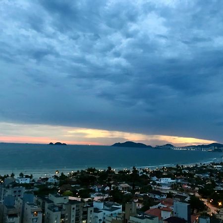 Apt Enseada Vista Mar Гуаружа Екстериор снимка