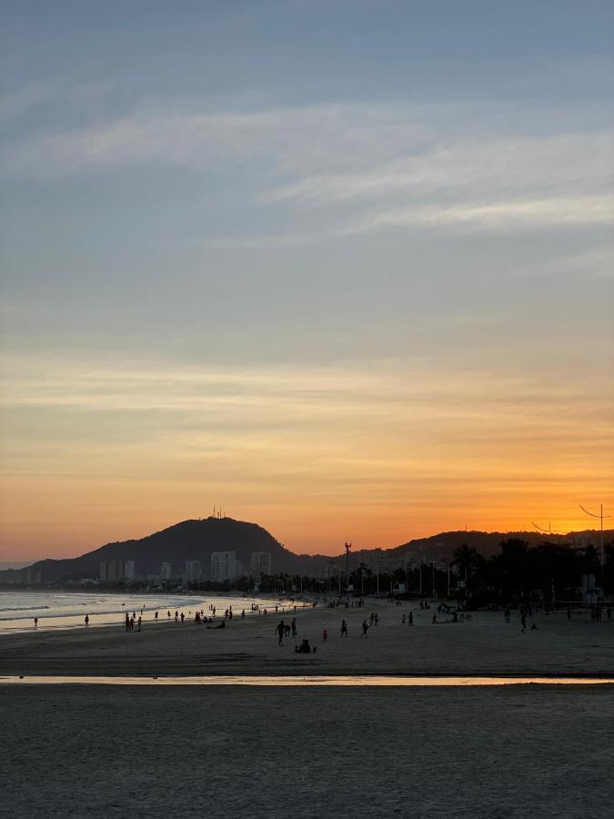 Apt Enseada Vista Mar Гуаружа Екстериор снимка